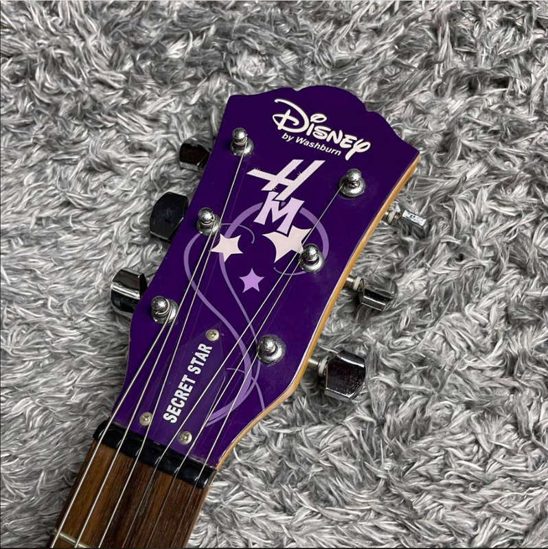 Stunning Hanna Montana "Secret Star" 6 String Electric Guitar By Washburn