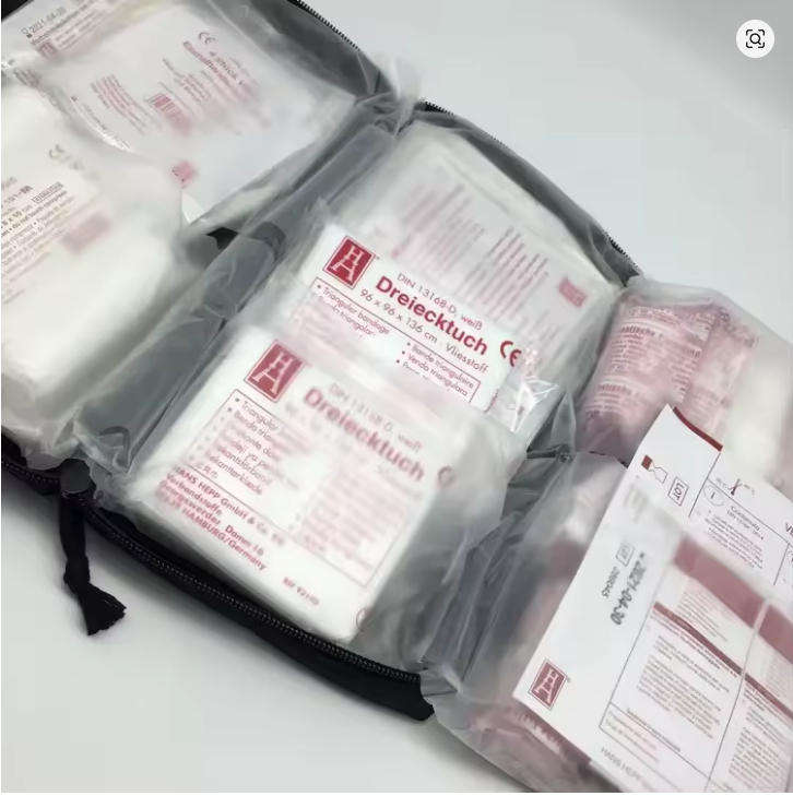 MERCEDES BENZ FIRST AID KIT - Hans Hepp