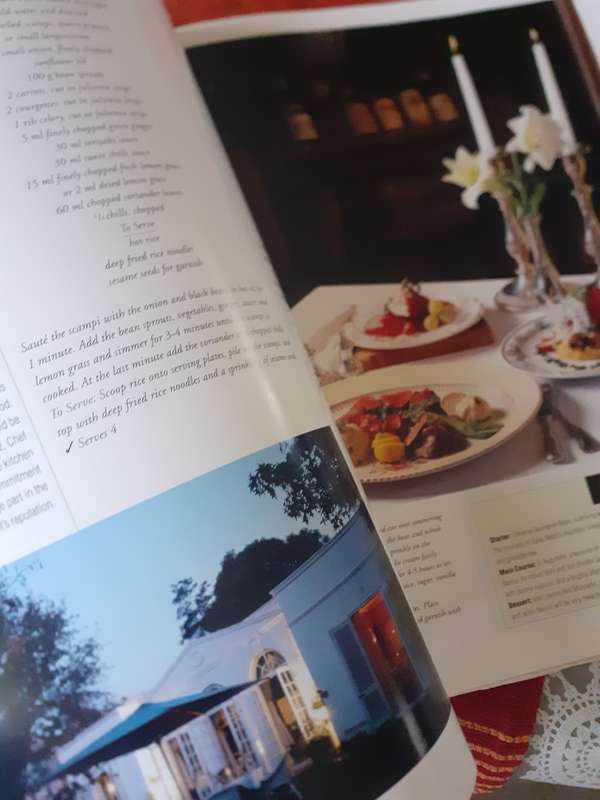 Reflections of the South Afeican Table ~ Snyman / Sawa