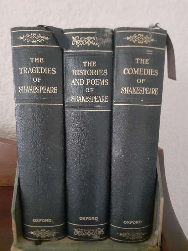 Oxford Complete Works of Shakespeare  3 Volume Set