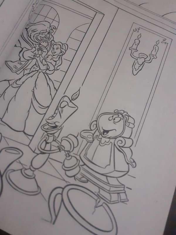 Colouring & Activity Book ~ DISNEY