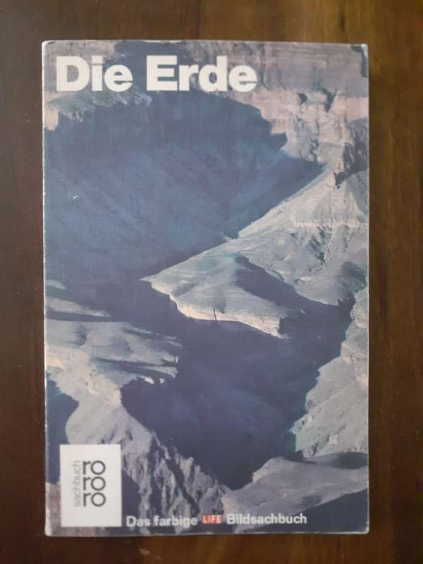 Die Erde ~ Arthur Beiser