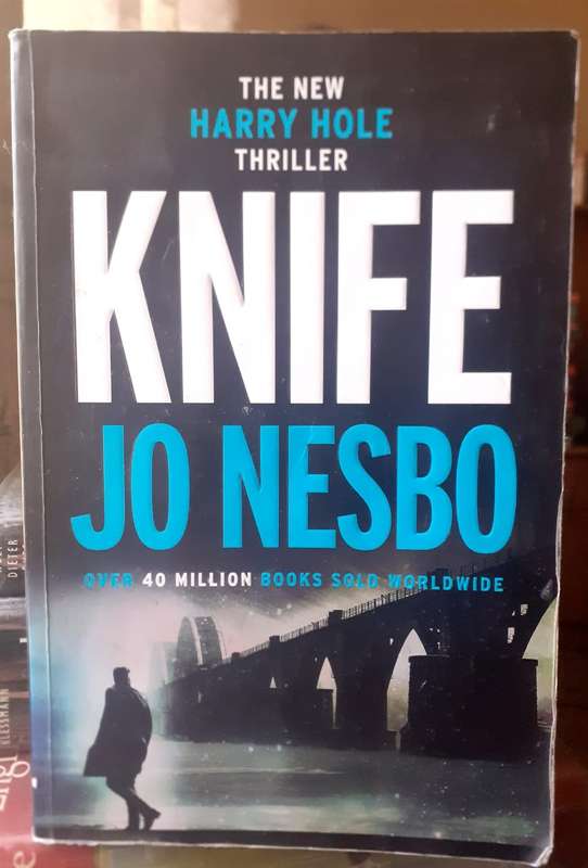 Knife ~ Jo Nesbo