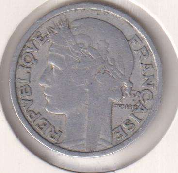 FRANCE 2 FRANCS 1947 IN COIN FLIP (ALUMINIUM)