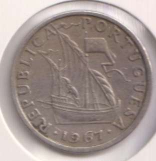PORTUGAL 5 ESCUDOS 1967  IN COIN FLIP