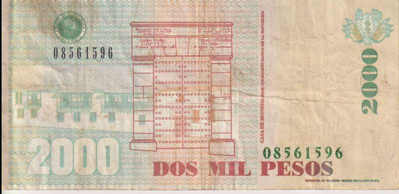 Colombia 2,000 Pesos 2010 P-457 VF
