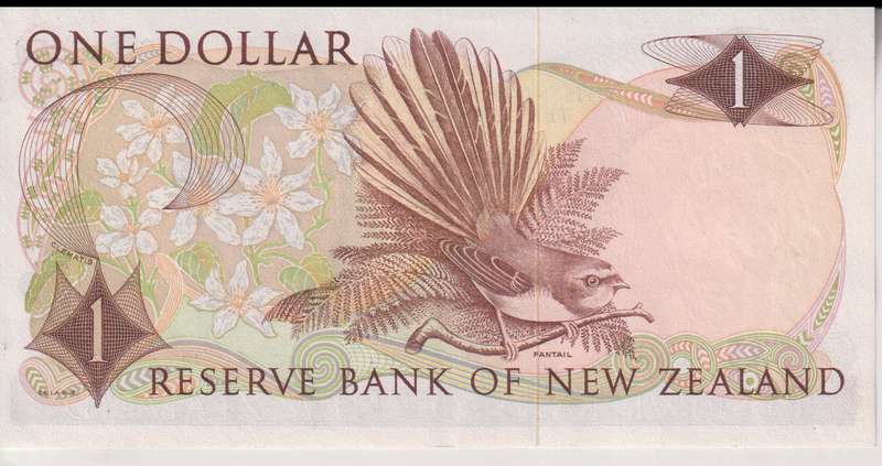 NEW ZEALAND 1 DOLLAR 1977-81 P163d UNC