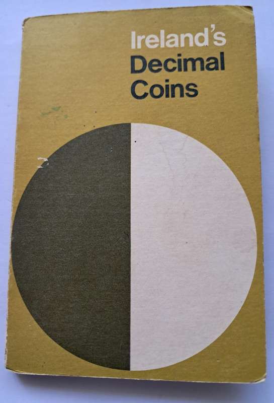 IRELAND'S FIRST DECIMAL COINS IN BOOKLET - 1971