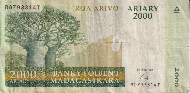 Madagascar 2000 Ariary 2003 P83 VF