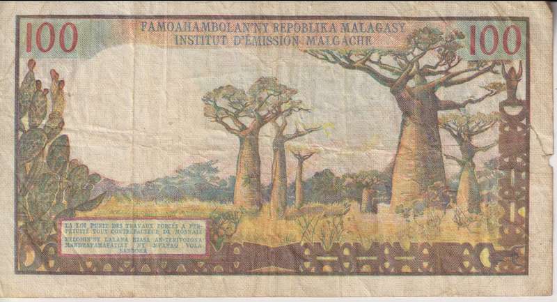 MADAGASCAR 100 FRANCS 1970-73  P57 VG