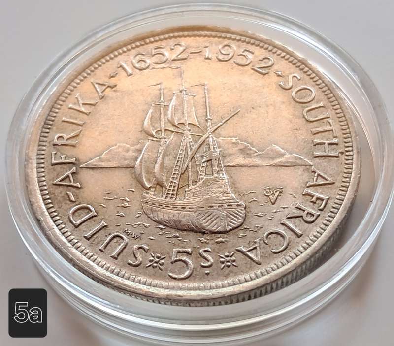 UNION OF SOUTH AFRICA - 1952  5 SHILLINGS - SILVER 0.500 - GEORGE VI - IN CAPSULE
