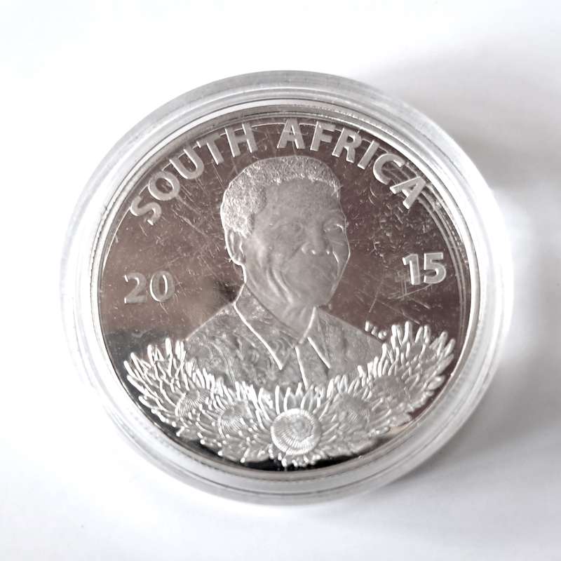 SA Silver R1 Proof 2015 - Mandela - Life of a Legend Series - coin ONLY, capsule scratched *#*