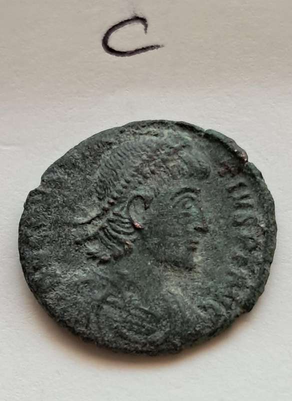 ANCIENT IMPERIAL ROME COIN - GOOD QUALITY - NOT IDENTIFIED