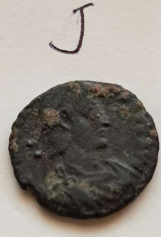 ANCIENT IMPERIAL ROME COIN - GOOD QUALITY - NOT IDENTIFIED