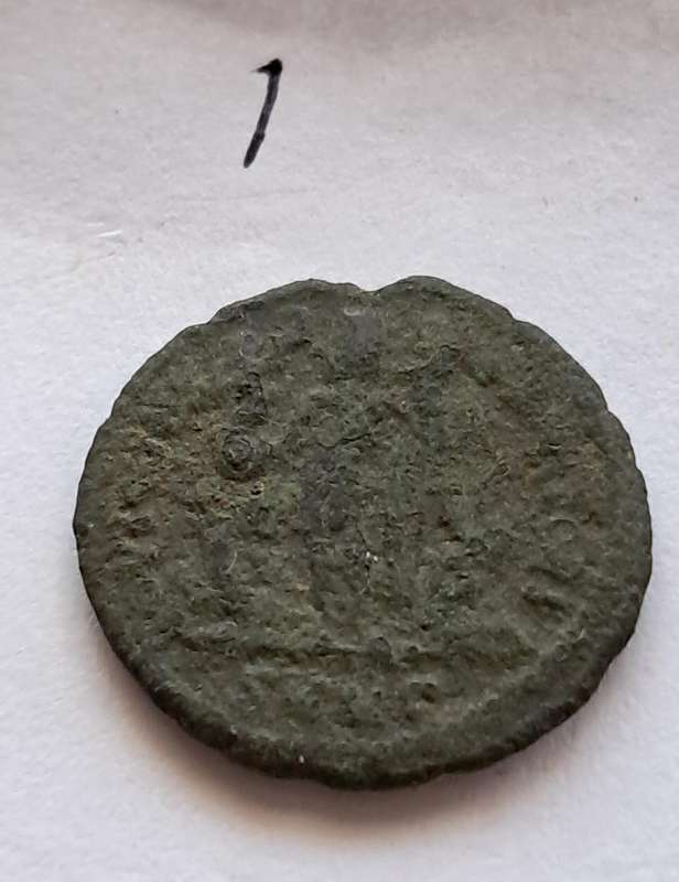 ANCIENT IMPERIAL ROME COIN - GOOD QUALITY - NOT IDENTIFIED