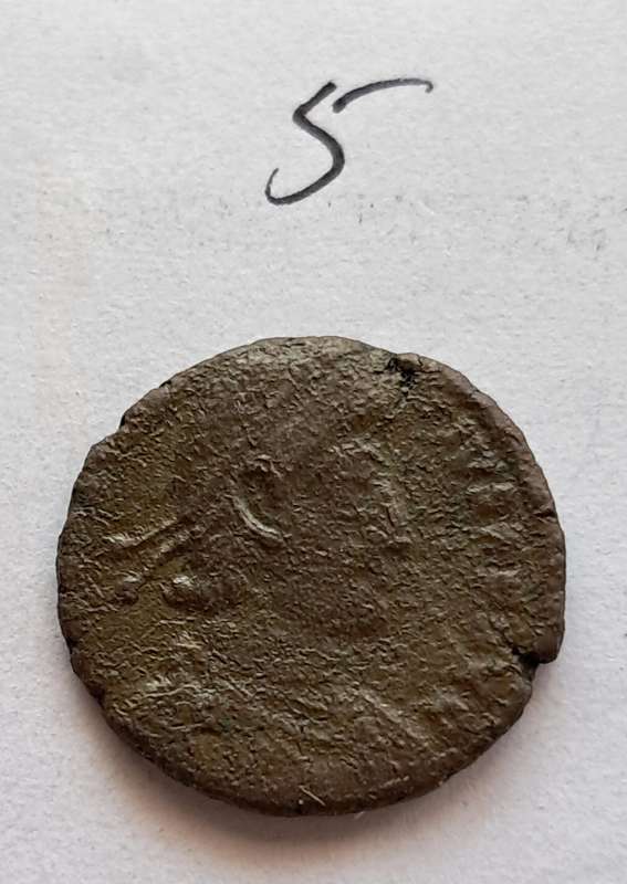 ANCIENT IMPERIAL ROME COIN - GOOD QUALITY - NOT IDENTIFIED