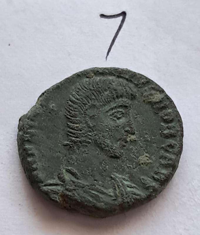ANCIENT IMPERIAL ROME COIN - GOOD QUALITY - NOT IDENTIFIED