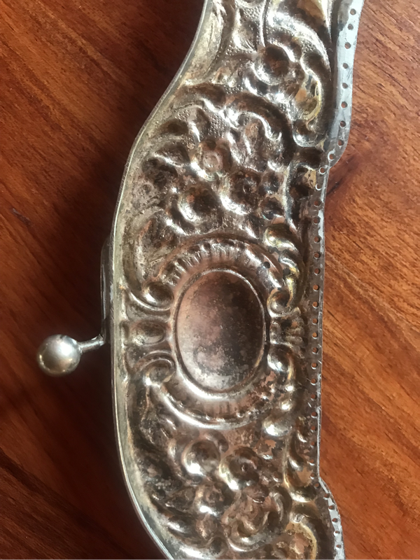 Antique metal purse/evening bag clasp