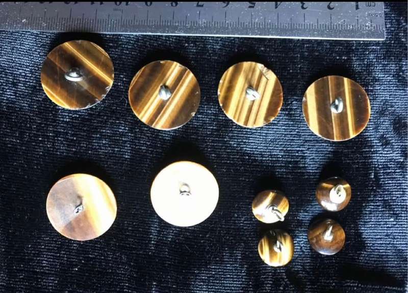 Set of 10 vintage Tigers Eye Buttons