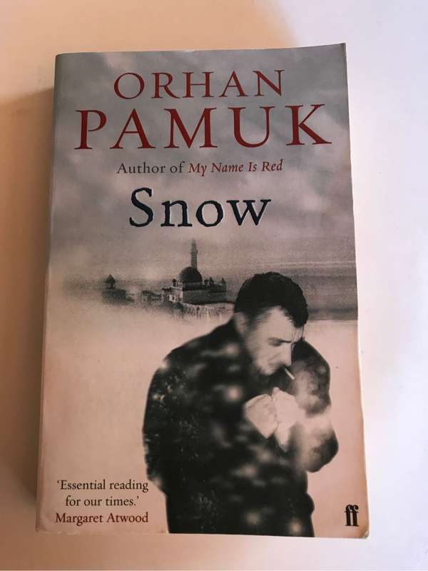 Snow by Orhan Pamuk