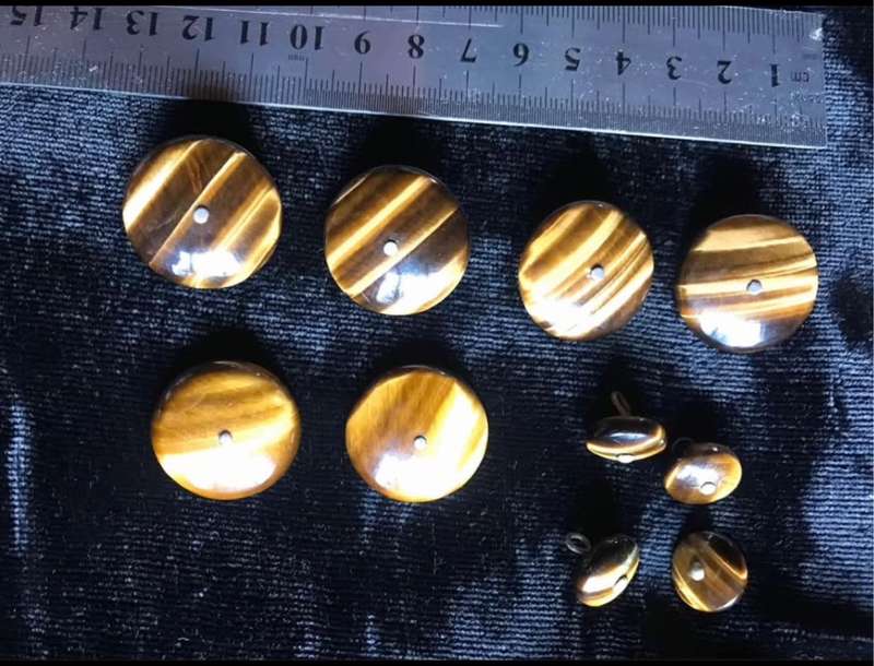 Set of 10 vintage Tigers Eye Buttons