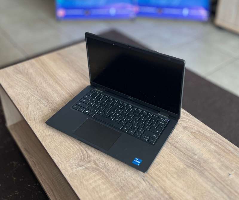 Dell Latitude 7430 , Intel Core i5vPro - 1235CPU,  12th Generation