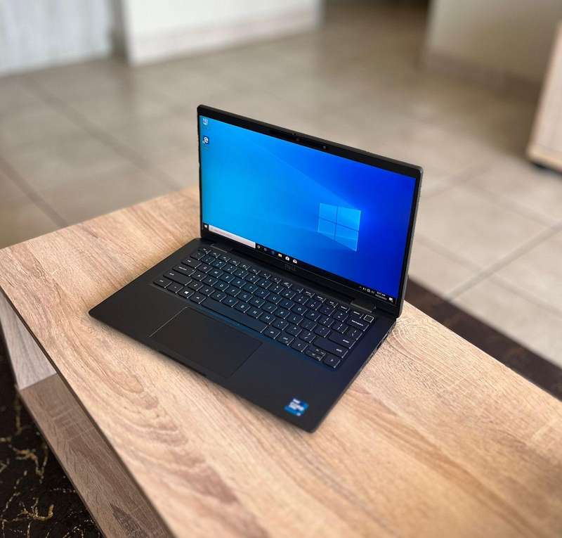 Dell Latitude 7420 , Intel Core i5vPro - 1145G7,  11th Generation