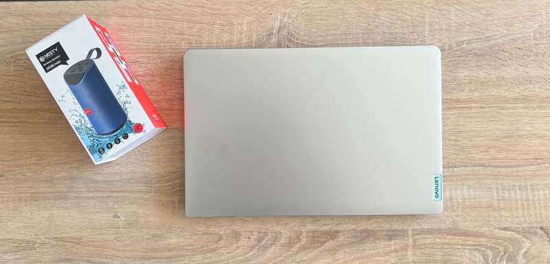 Lenovo Ideapad 1, 15 7 Ultra, AMD RYZEN 5 7000series , with AMD Radeon Graphics
