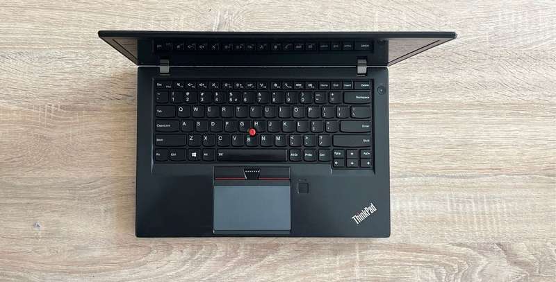 Lenovo Thinkpad T460s, Core i5vPro, 6300CPU, @2.50GHz