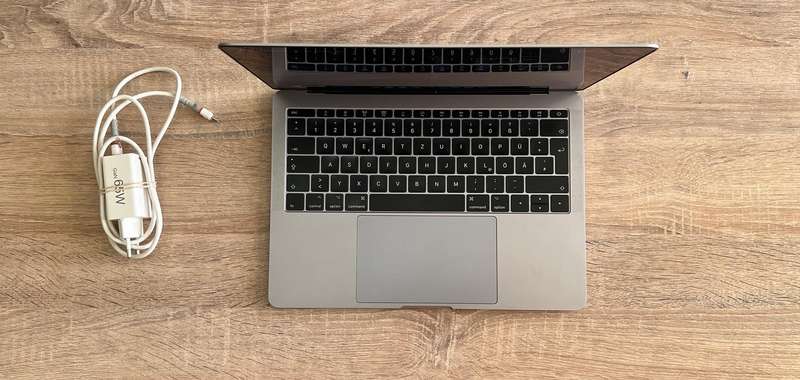 Apple MacBook Pro "Core i5" 2.3 13" Mid-2017