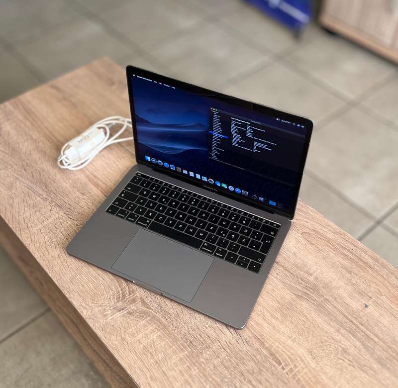 Apple MacBook Pro "Core i5" 2.3 13" Mid-2017