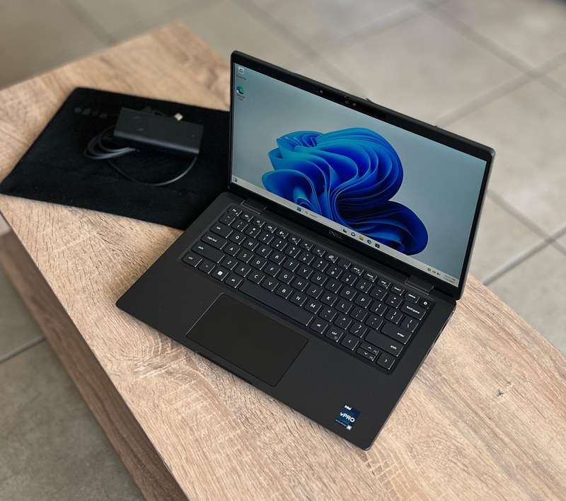 Dell Latitude 7430 , Intel Core i5vPro - 1245CPU,  12th Generation