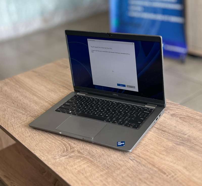Dell Latitude 5320 , Intel Core i7vPro - 1185G7,  11th Generation