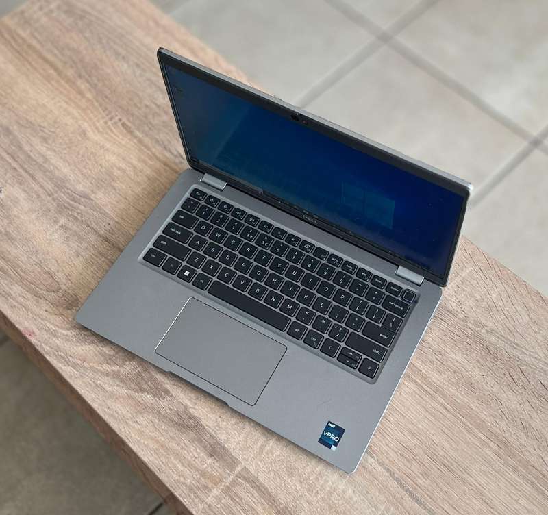 Dell Latitude 5430 , intel Core i5vPro - 1245CPU, 12Th Generation (TouchScreen)