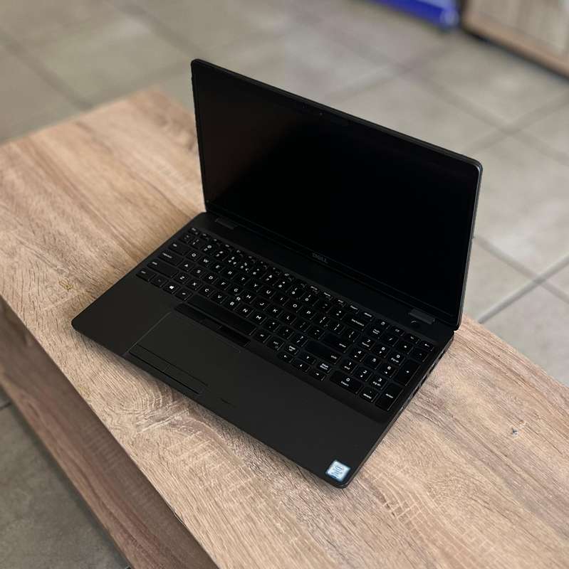 Dell Latitude 5500, Core i7vPro 8665CPU,  8th Generation