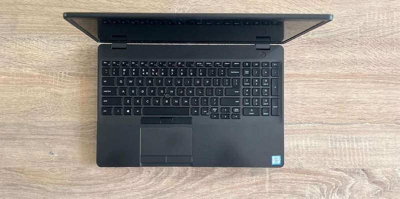 Dell Latitude 5500, Core i7vPro 8665CPU,  8th Generation