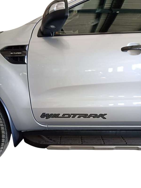 Charcoal and Black Wildtrak sticker set