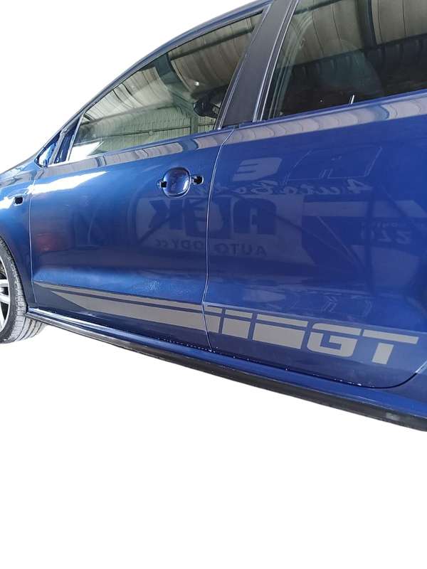 GT side sticker set