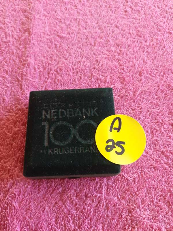 Empty Green Velvet  Coin Holder Box. Nedbank 100 Krugerrand