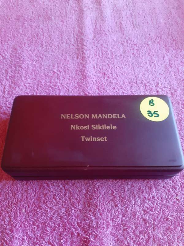 Empty Wooden Coin Holder Box. Nelson Mandela Nkosi Sikilele Twin Set - Mint of Norway