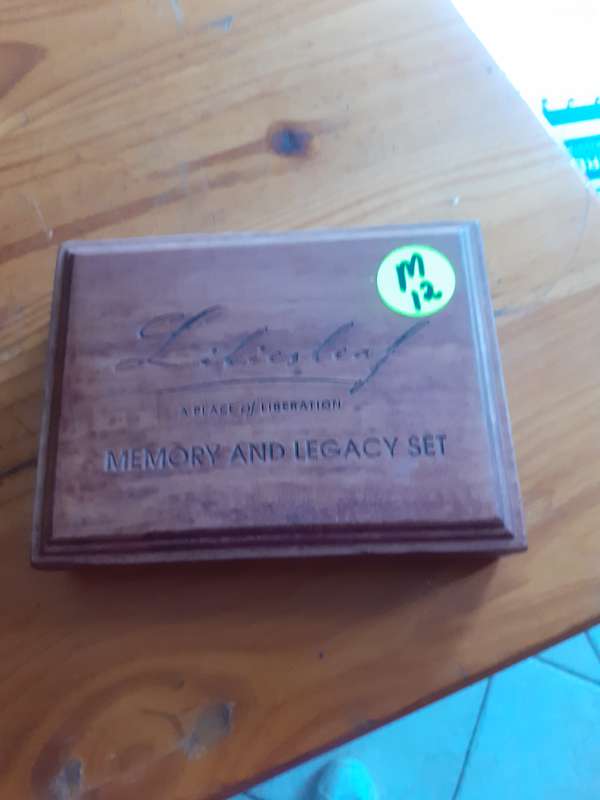 Empty Wooden Coin Holder Box. Liliesleaf memory and Legacy Set