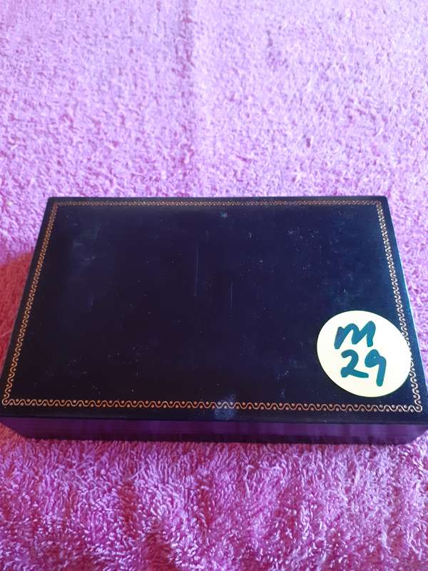 Empty Wooden Coin Holder Box. Mint of Norway Mandela 2010 Limited Edition Winners set