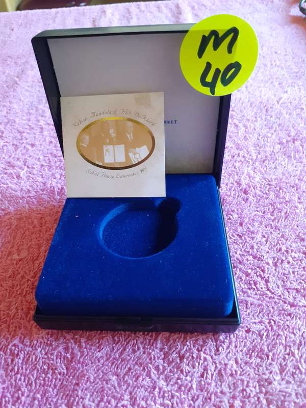 Empty Black Coin Holder Box. Nelson Mandela & F.W. de Klerk - Nobel Peace Laureate 1993