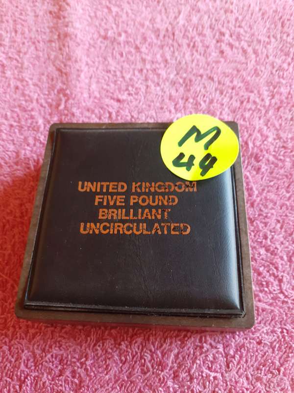 Empty Wooden Coin Holder Box. United Kingdom 1987