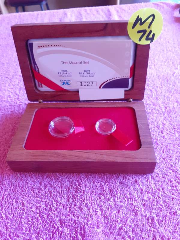 Empty Wooden Coin Holder Box. The Mascot Set - Zakumi