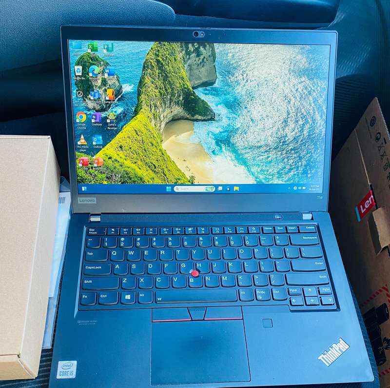 Lenovo T14 Gen1 - i5 10th Gen CPU