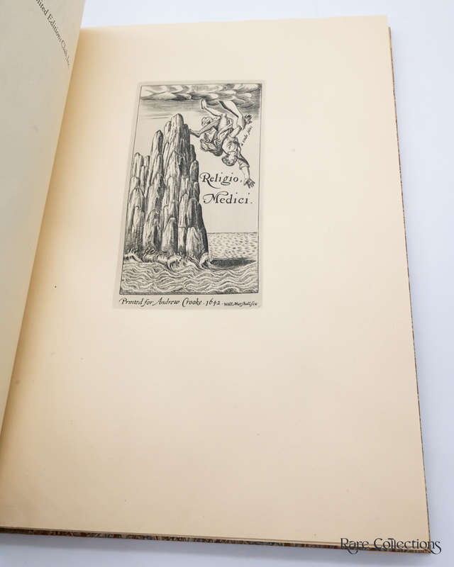 The White Library by Paul, Voermans,