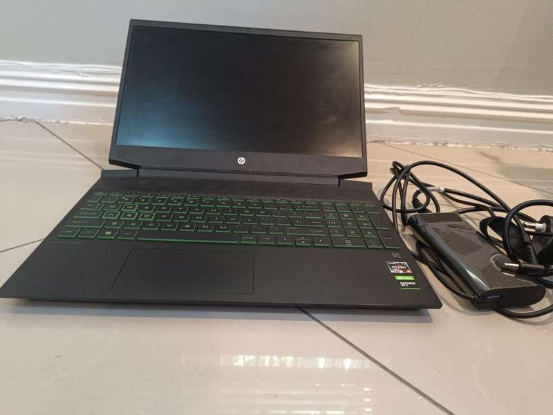 HP Pavilion Gaming Laptop AMD Ryzen 5 5600H 8.00 GB 512GB SSD