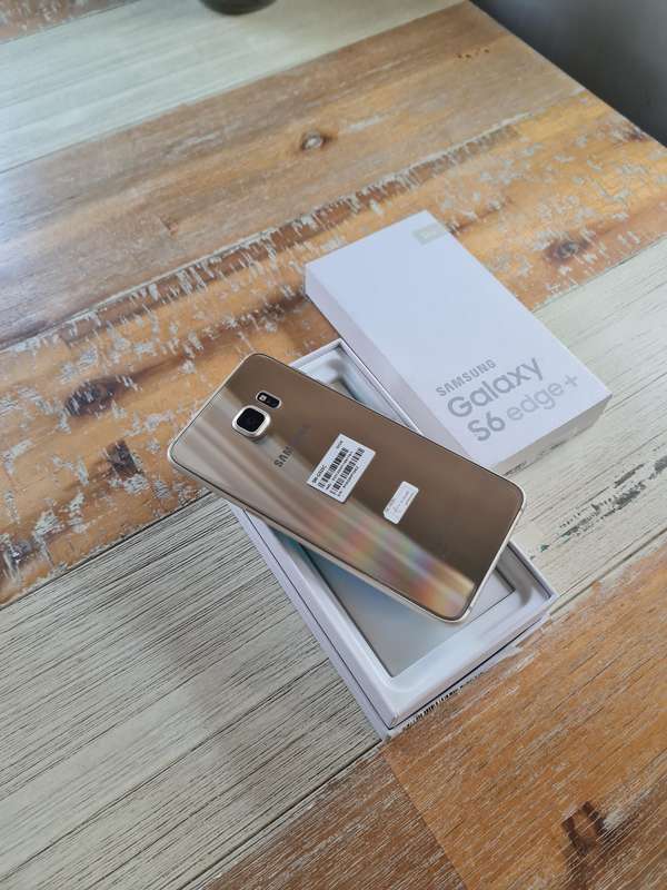 Samsung Galaxy S6 Edge + 32GB Gold Platinum