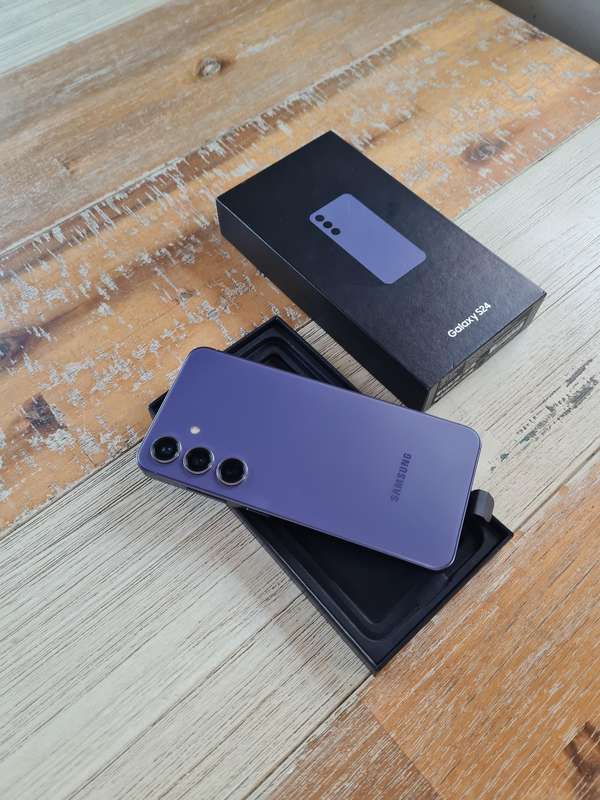 Samsung Galaxy S24 256GB Cobalt Violet